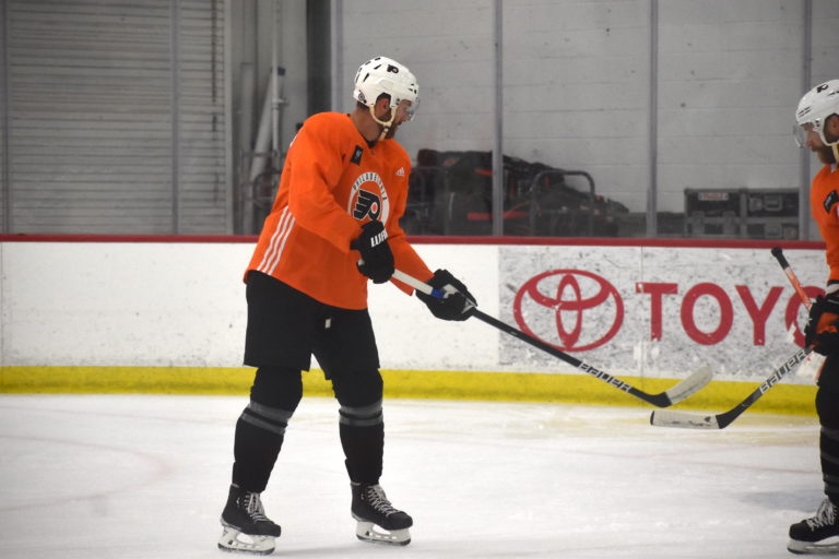 Injuries piling up for woeful Flyers