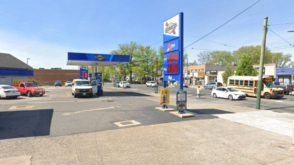 armed robbery at Philly Sunoco