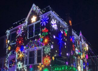 It’s beginning to look a lot like Christmas on Passmore Street