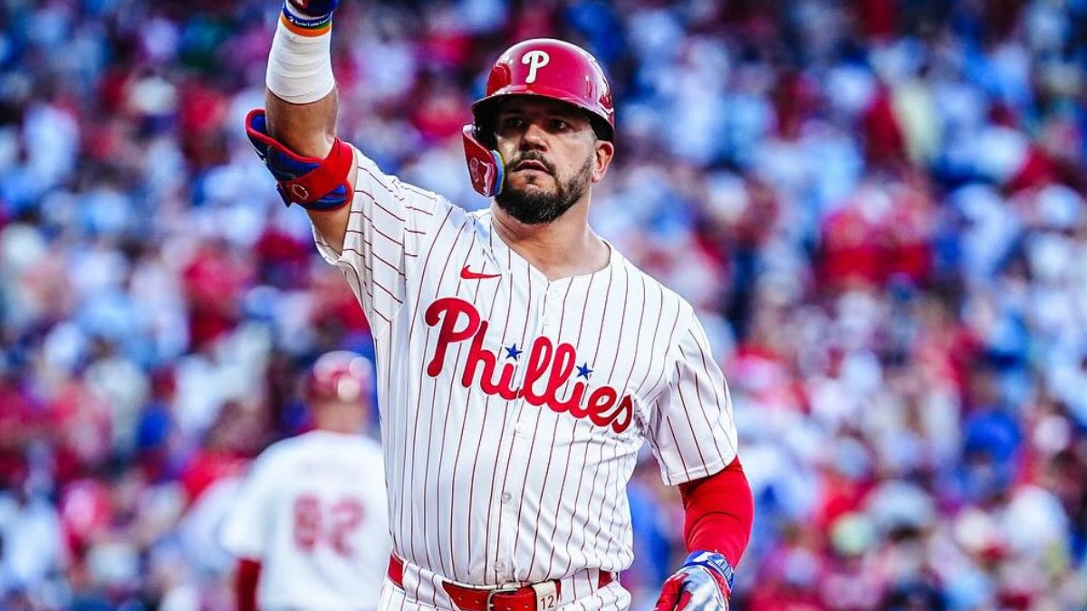 Kyle Schwarber Re-Signs With Phillies in $150M Contract