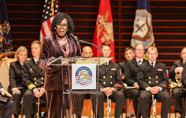 Mayor Parker Proposes $7 Billion Budget with New Taxes to Fund Schools, Housing